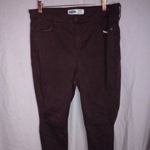OLD NAVY HIGH RISE SUPER SKINNY ROCKSTAR MAROON